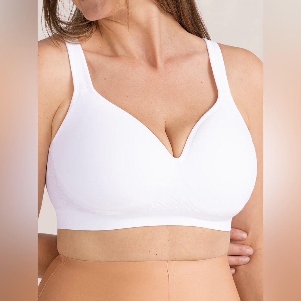 🌙 B121 Shapermint Essentials Sweetheart wireless contour bra